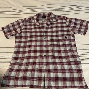 Patagonia men’s short sleeve button down
